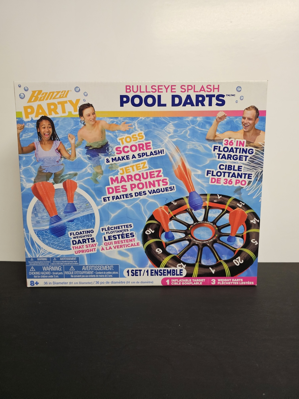 NIB Banzai Party Bullseye Splash Pool Darts Game Inflatable 36” Target